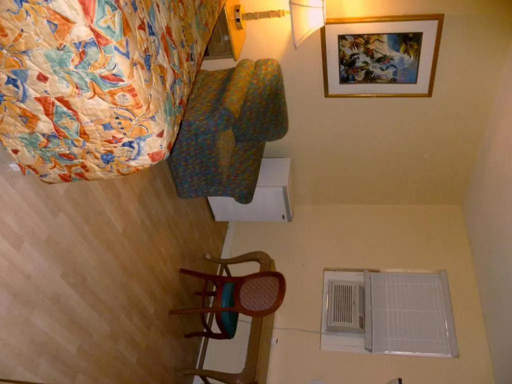 Мотель Orchard Garden Hotel Нассау